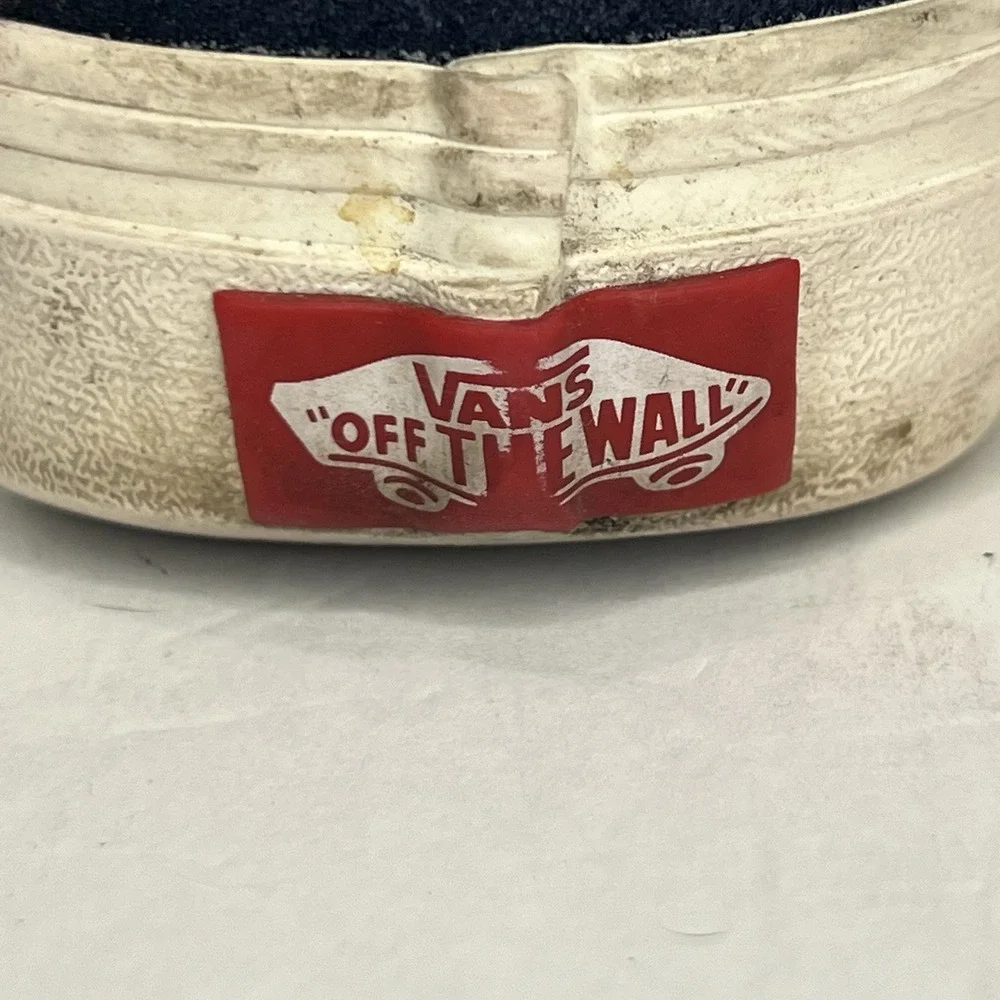 Vans authentic old